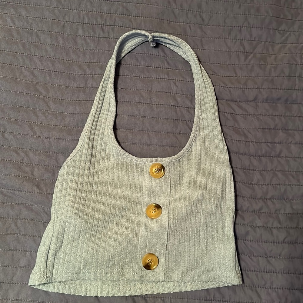 Romwe Crop Halter Top